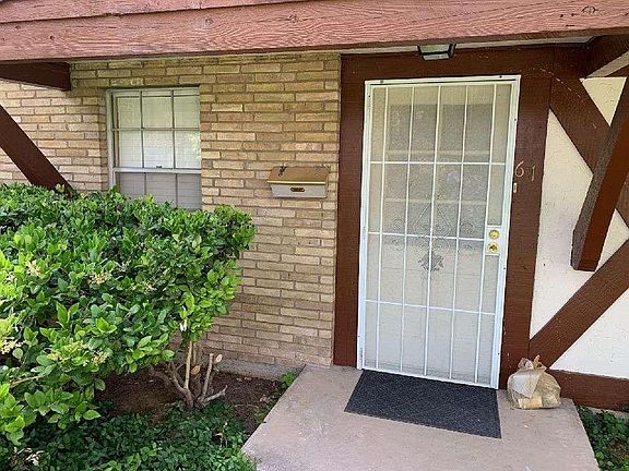3rd image of 350 Thunderbird Dr APT 61
