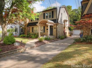 312 Baynton Ave NE, Grand Rapids, MI 49503