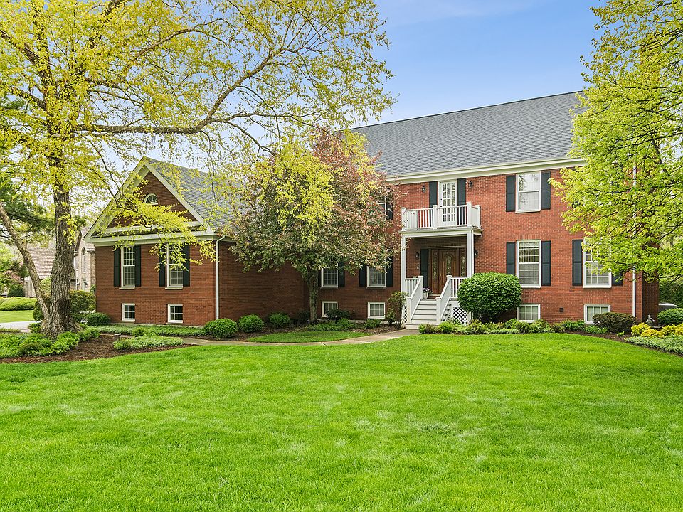 1st image of 5644 Oakwood Cir