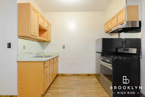 Rented by Brooklyn High Rise LLC | media 4