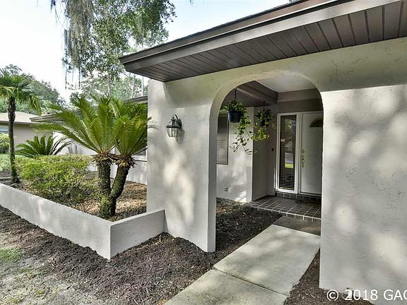 2nd image of 2905 NW 31st Ter
