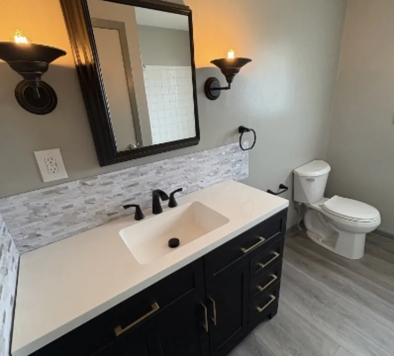 1152-1154 N Jackson St #1
