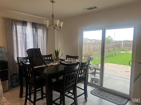 3rd image of 2248 Pheasant Dr
