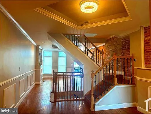 604 Appleton St — Photo 3