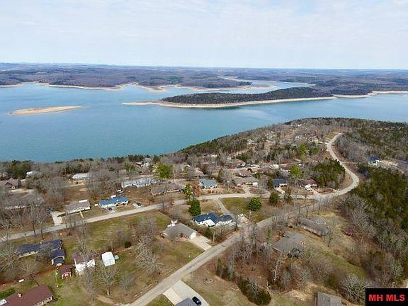 4th image of 1549 Mallard Point Rd