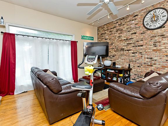 5th image of 616 N Paulina St