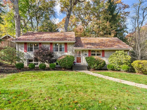 739 8th St, Oakmont, PA 15139