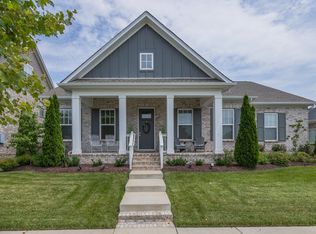 696 Vickery Park Dr, Nolensville, TN 37135