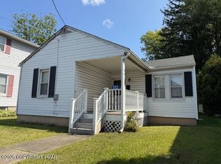 592 N Courtland St, East Stroudsburg, PA 18301