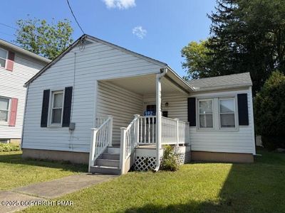 592 N Courtland St, East Stroudsburg, PA, 18301