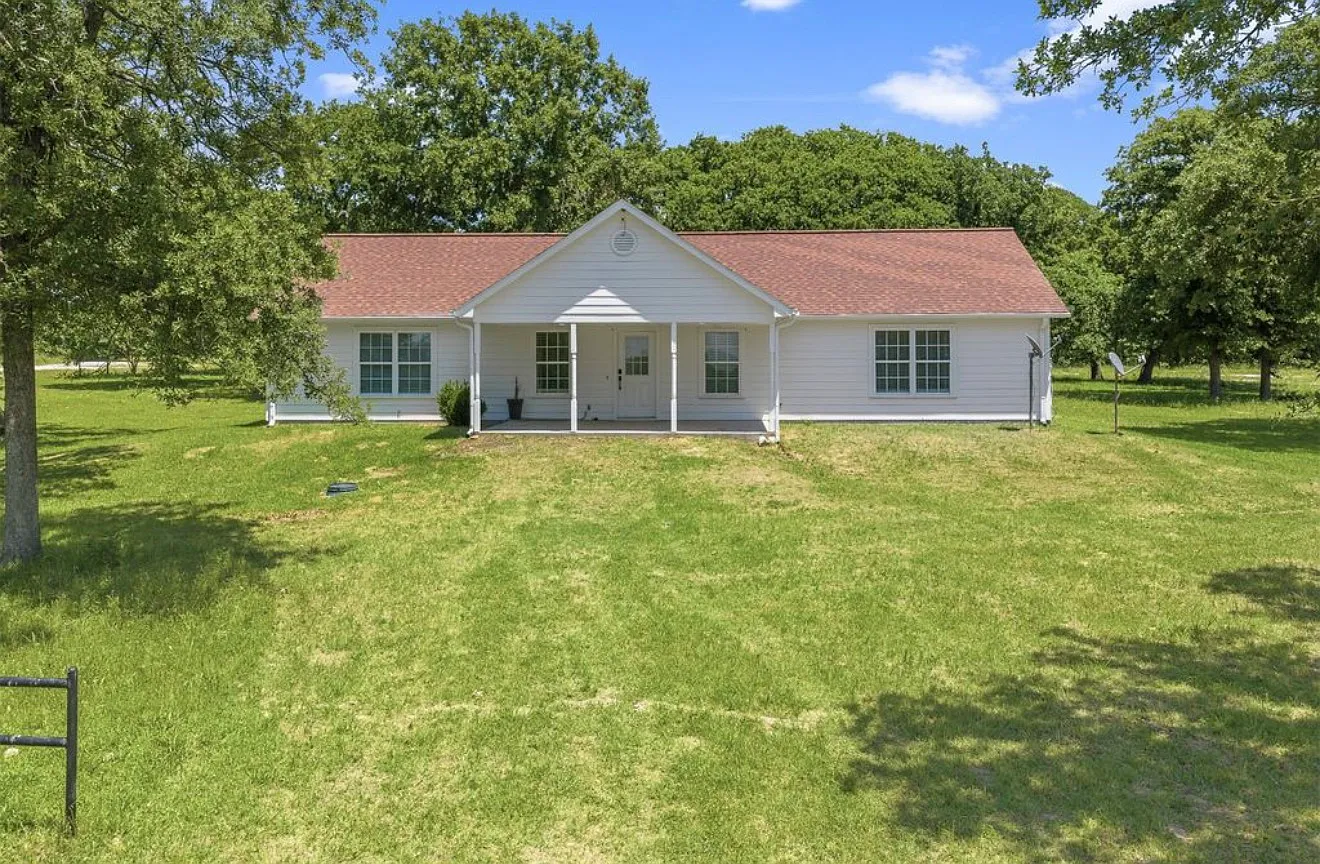 3 bed, 1875 sqft, $6,000 — Photo 3
