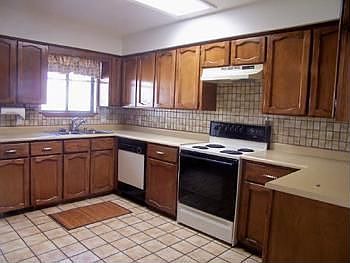 5th image of 9 Pheasant Hill Dr NE #9