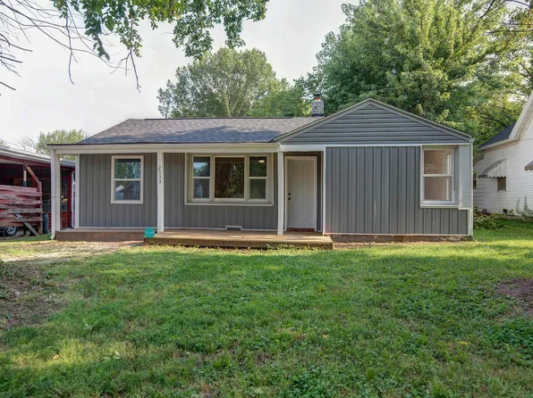 2533 W Walnut Street, Springfield, MO 65806