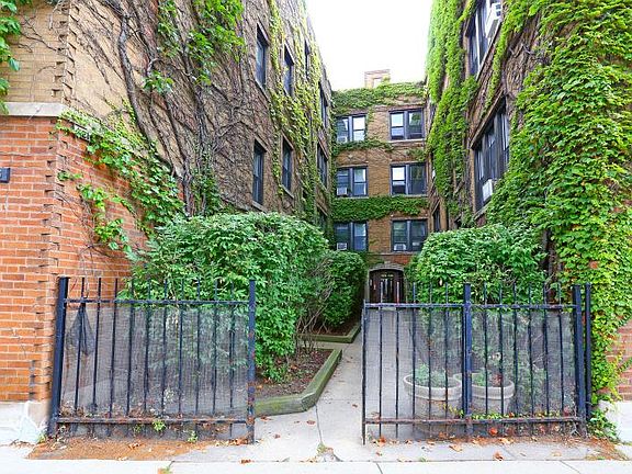 5th image of 4216 N Clark St #42242