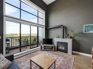 555 Chatham St #401, Victoria, BC V8T1E1