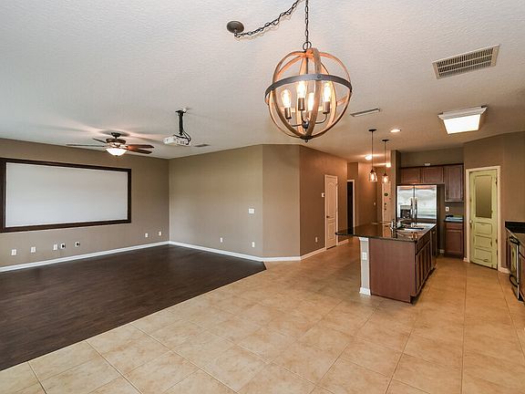 5th image of 16386 Bamboo Bluff Ct