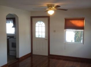 131 Poling Ave, Westover, WV 26501