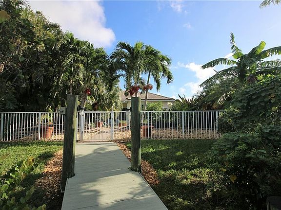 2nd image of 7230 SW Harbor Cove Dr