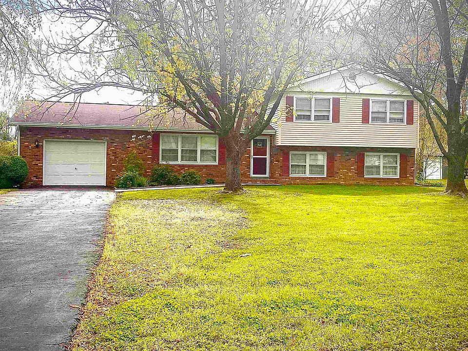 1st image of 100 Cooper Dr
