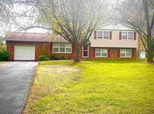 100 Cooper Dr, Stuarts Draft, VA 24477