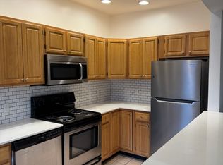 1406 Beacon St #6, Brookline, MA 02446