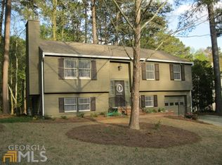 575 Sailwind Dr, Roswell, GA 30076