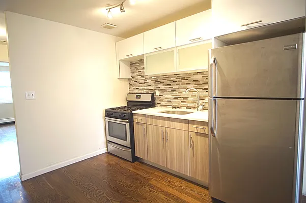 Rented by Lofts and Flats LLC | media 45
