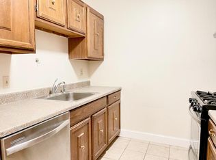 296 Columbus Ave APT 3F, Boston, MA 02116