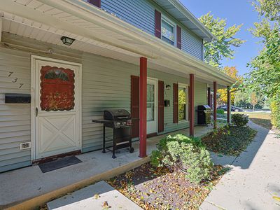 737 Wellington Ave, Elk Grove Village, IL, 60007