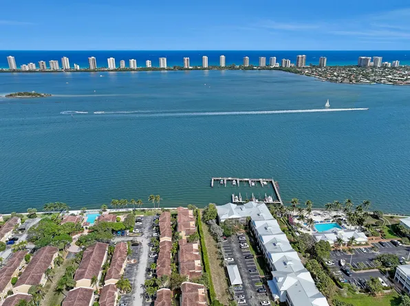 1050 Lake Shore Drive #105, Lake Park, FL 33403