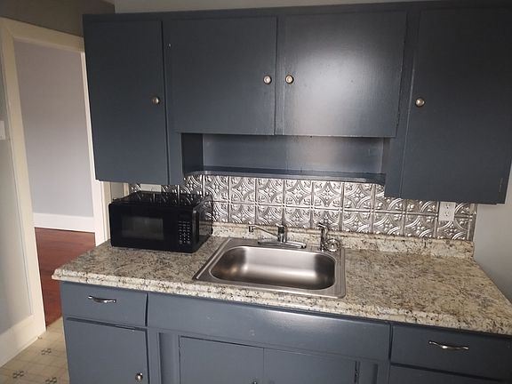 5th image of 1603 Market St APT C