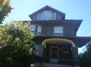 917 12th Ave E, Seattle, WA 98102