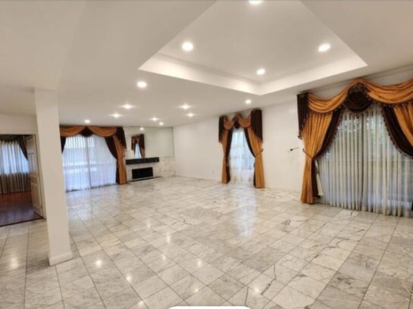 5237 Newcastle Ave APT 106