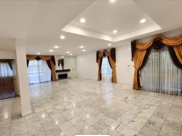 5237 Newcastle Ave APT 106, Encino, CA 91316