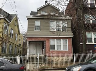 160 Mapes Ave, Newark, NJ 07112