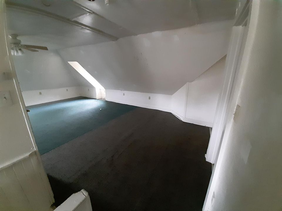 diningroom area