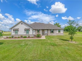 10398 Bourbon Ln, Bryan, TX 77808