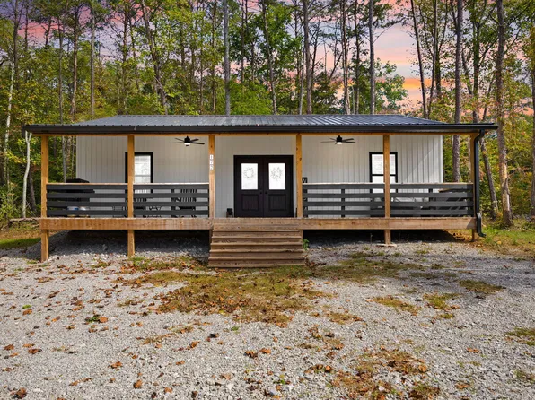 172 Dixie Pine Dr, Burnside, KY 42519