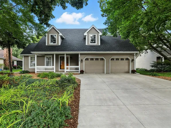 4334 Fisher Ln, White Bear Township, MN 55110