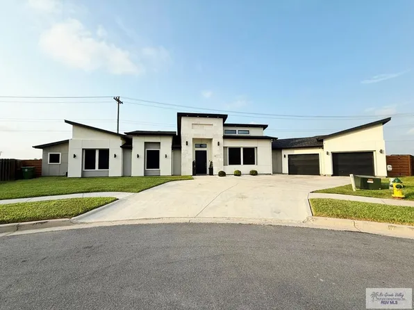 1992 Lulu St, Olmito, TX 78575