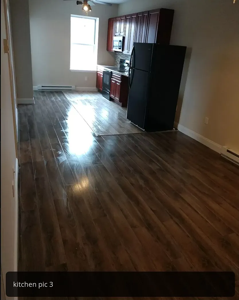 2 bed, 800 sqft, $1,395 — Photo 3