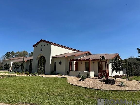 3rd image of 9510 State Highway 421