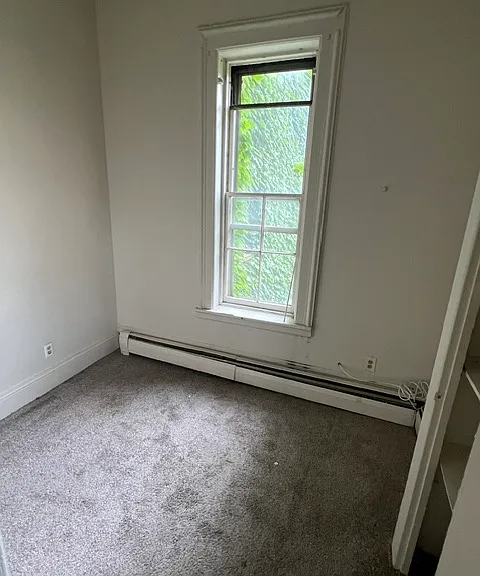 347-349 2nd St #2 — Photo 4