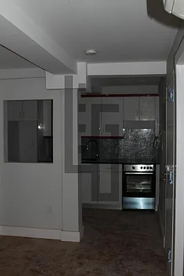 Rented by Loom Group | media 27