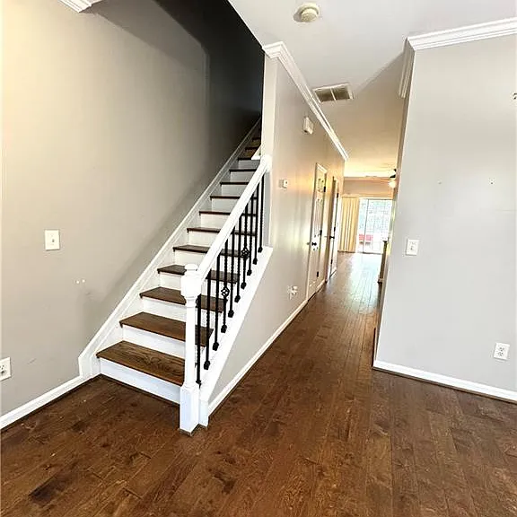 268 Paden Cove Trl — Photo 2