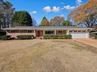 1097 Chatsworth Dr, Avondale Estates, GA 30002