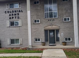 2035 N Main St, Royal Oak, MI 48073
