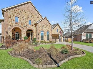 2401 Sunset Mist Ln, Conroe, TX 77304