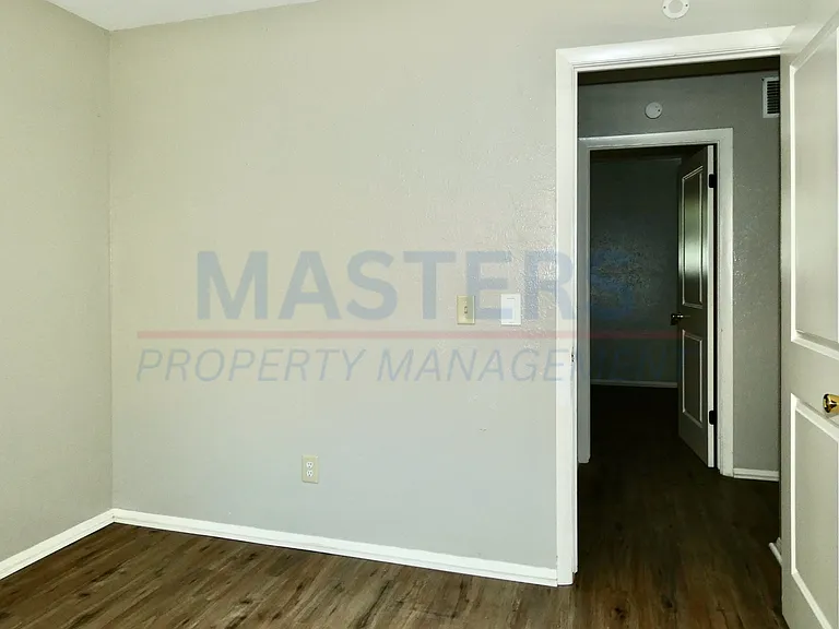 5765 Steffens Ave — Photo 25