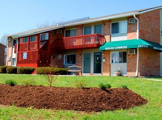 510 Williamsburg Dr APT E, Belleville, IL 62221